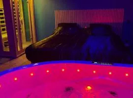 Love room, Le 827