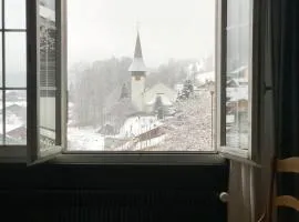 Ridiculously amazing views, cool apartment too!