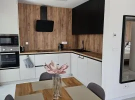 Moderný apartmán 2 s veľkou terasou