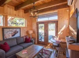 1 Mile to Downtown West Jefferson! Camping Cabin #3