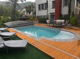 SUITE FLORE - Oasi di Relax in un elegante VILLA, Hotel in Genua