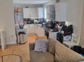Fabulous two bedroom flat with concierge