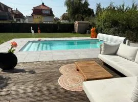 Maison familiale avec piscine privative