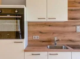 Stunning Stacaravan In Hannersdorf