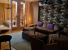 Lila Apartman