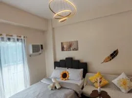 Fyangz Mini Karaoke Condo Staycation
