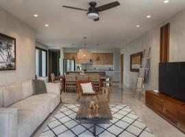 Beachview apartmet at Tankah bay, ξενοδοχείο σε Tancah