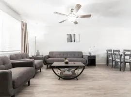 Central Casa Grande 2 BR Apt with Private Backyard