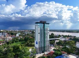 TRYP by Wyndham Vientiane Central, hotel u gradu Vientiane