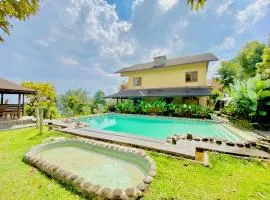 VILLA AQILA 7 KAMAR By ANDI TOUR