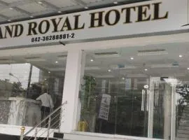 Grand Royal Hotel