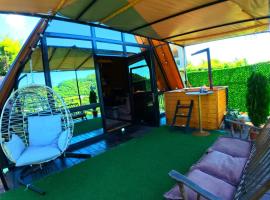 Relax Time, chal&eacute; alpino em Batumi