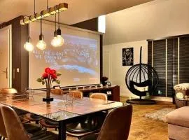 Luxury Loft Duplex Penthouse Of 190m2 & Free Parking !