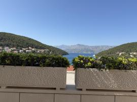 Apartman Ružica, khách sạn ở Pučišća
