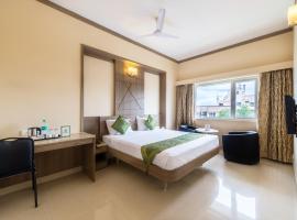 Treebo Trend ESS Grande, hotel near Coimbatore International Airport - CJB, Coimbatore