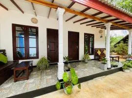 Elegant Nature Lodge