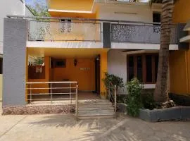 Square & Dormitory Stays