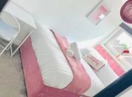 Cleveland Road Ensuites