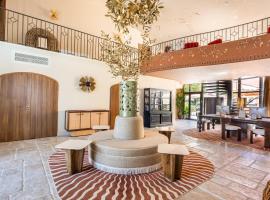 Villa Augusta, hotel v destinaci Saint-Paul-Trois-Chateaux