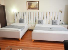 Clifton inn Guest HOUSE, Hotel in Karatschi