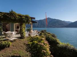 Villa Vignabuona al lago، فندق في Acquaseria