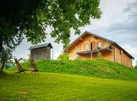 Apartma Farm Bliss