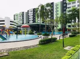 Bern's Homestay Manhattan Condo, Ipoh-GROUND FLOOR, POOLSIDE, FREE PARKING and WiFi