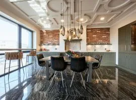 Old Town Pearl Suite