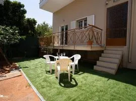 Mike's Sweet Home In Nea Makri