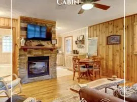 Mamaw's Cabin with Hot Tub