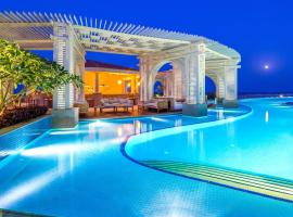Baron Palace Sahl Hasheesh, hotel with hot tubs in Hurghada