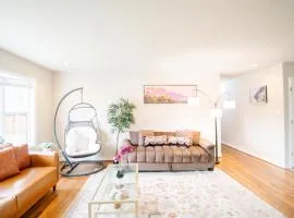 Gorgeous 7BR 3BA Family Home in Maryland