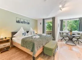 H5 303, Kingsize Bett, Netflix, Balkon, Pool