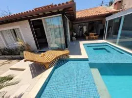 Casa Moderna e piscina privativa
