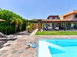 Salobre Villa 3 by Villagrancanaria