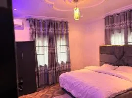 Yomaro Apartment