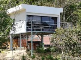 Villas Entre Lagos, vakantieboerderij in Lebrija