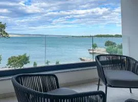 Seline Seafront Apartment