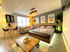 Studio spacieux au calme, hypercentre & parking gratuit