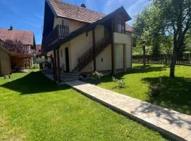 Apartman Mira
