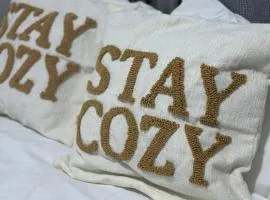 5 Min to Beaches House with Outdoor Patios & BBQ