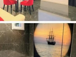 DRoom-Sauna Balneo & Cinema à Menton jusqu'à 4 invités