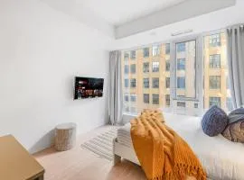Urban Oasis Central Studio Condo Perfect Getaway