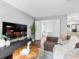 Modern Oasis Stylish 2BR Condo Near Attractions