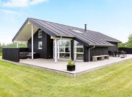 8 person holiday home in Brovst-By Traum