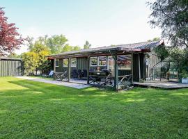 10 person holiday home in Dragør-By Traum, ξενοδοχείο σε Dragør