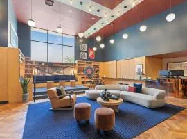 Beautiful Apartment in Hollywood