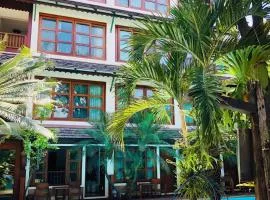 Serene teak Boutique
