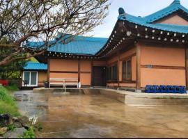 Yangyang 88 Hanok Stay, hanok ở Yangyang