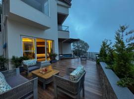 OREN Kasauli, hotel v destinaci Kasauli